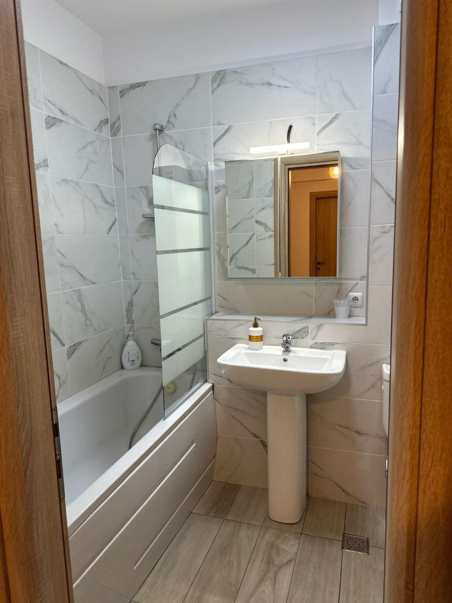 Alex Mnl Lux Apartment 2 Free Parking Bukarest Kültér fotó